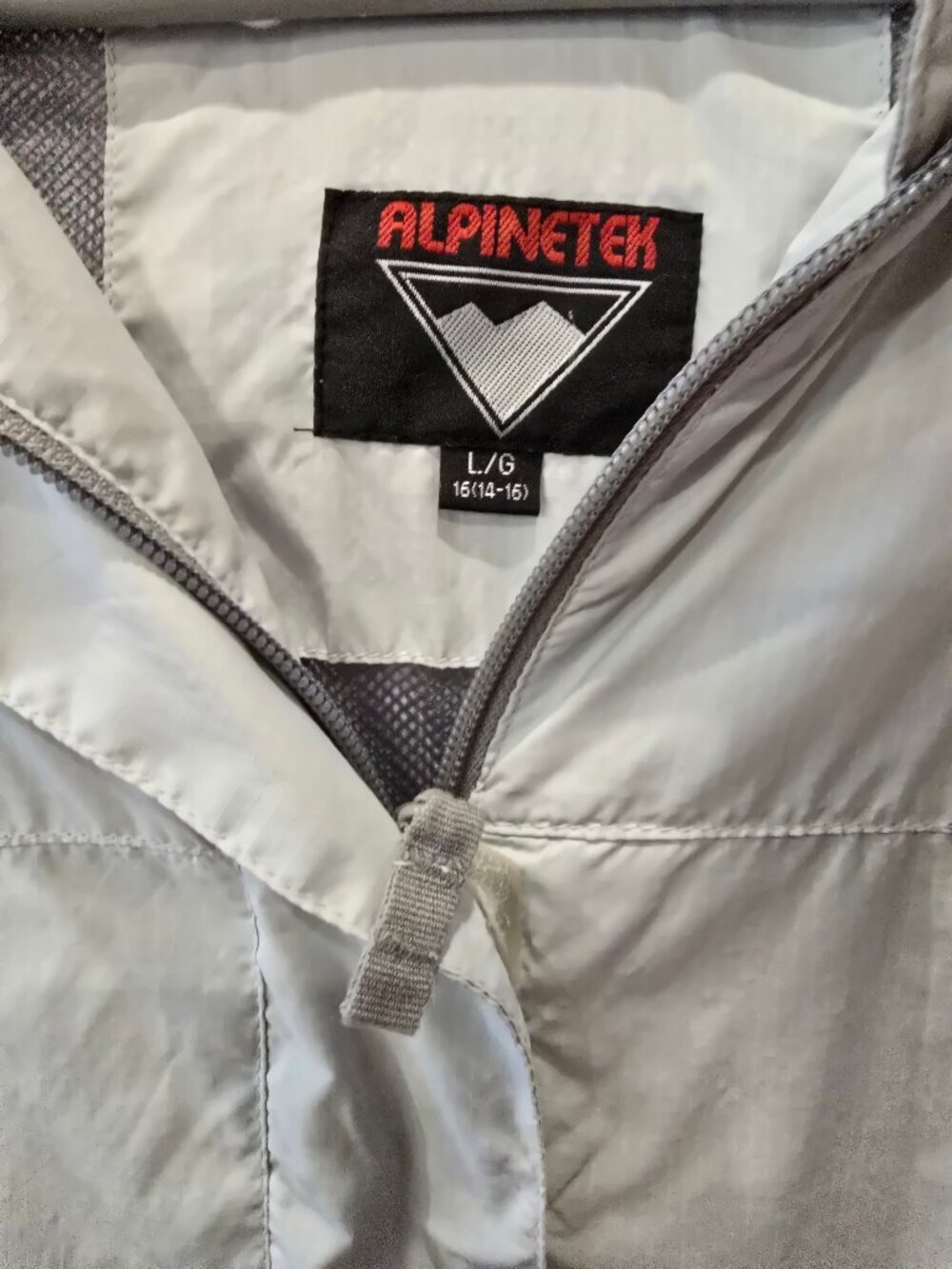 ALPINTEK Light rain jacket womans large - Picture 4 of 8